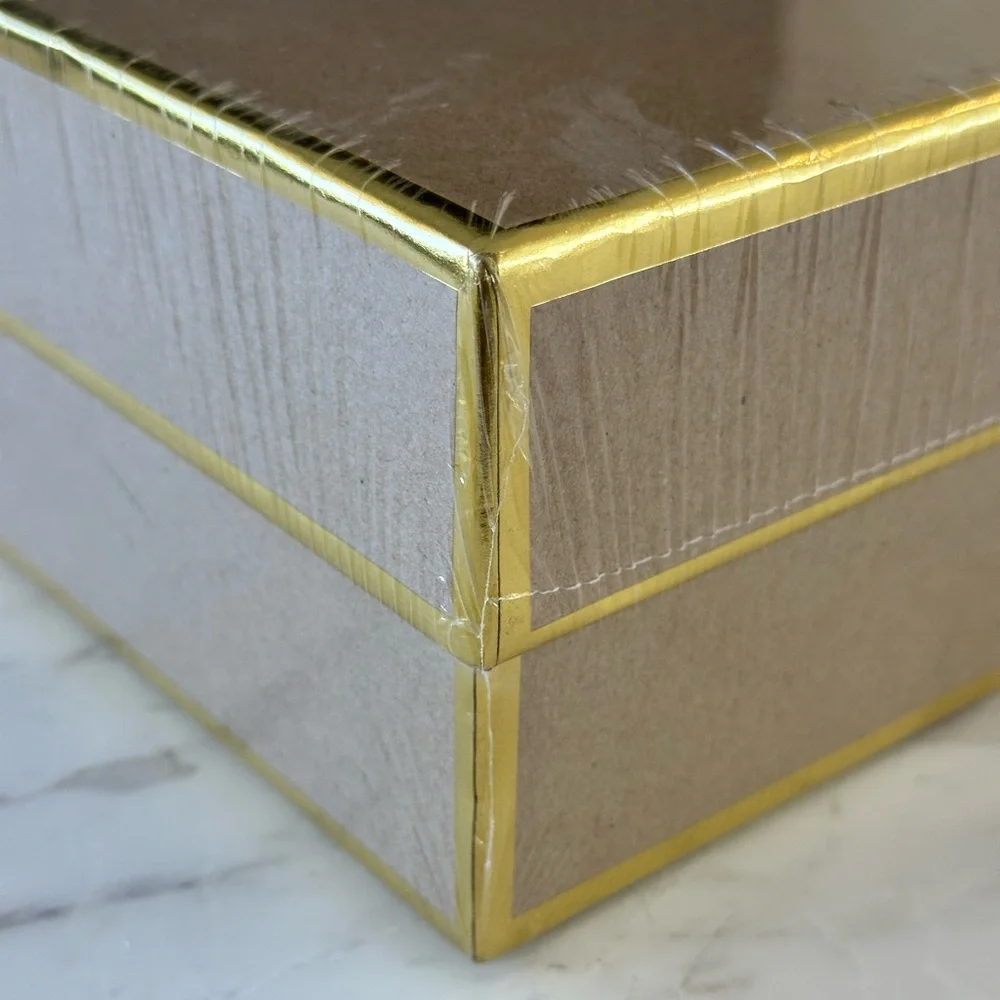 Sugar Paper Los Angeles Brown Square Gift Box